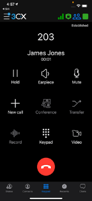 Effettua chiamate con Siri utilizzando il nome del contatto