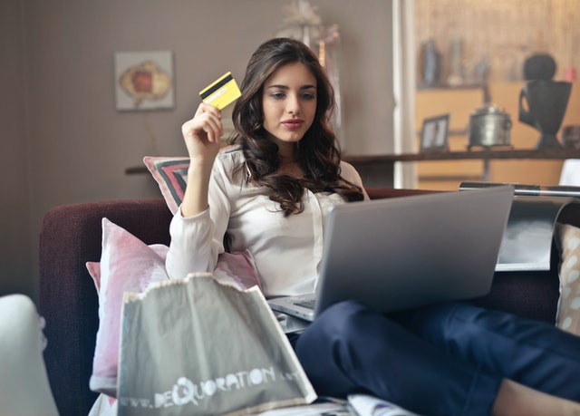 Live chat aiuta i business Con la Live Chat i tuoi clienti saranno soddisfatti
